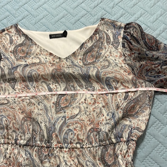 Mirarose Paisley Maxi Dress - Picture 8 of 12